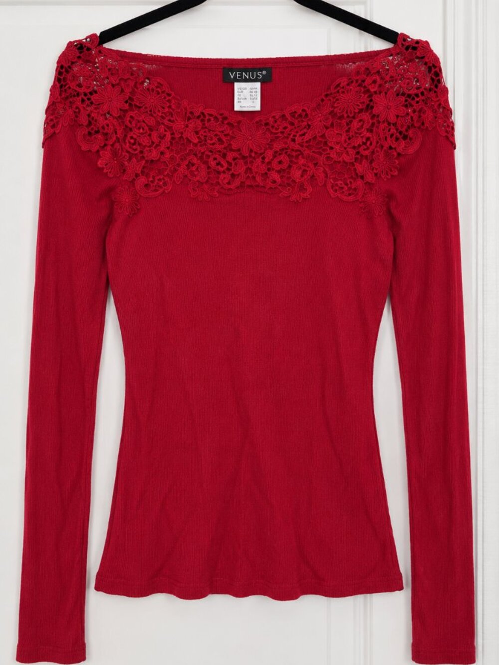 VENUS Women Red Lace Knit Sweater Top Long Sleeve Floral Shoulder Size L